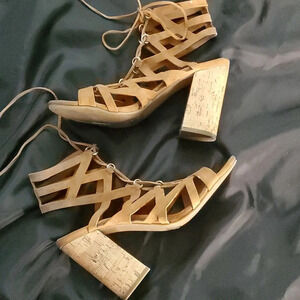 Guess Womens Lace up Block Heel Sandals